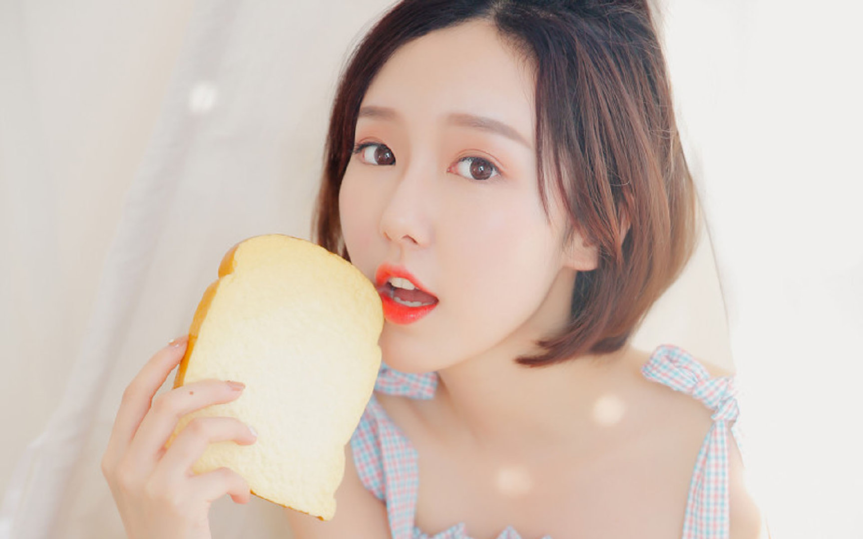 九游9游-《虚拟偶像与电竞结合，开启行业新模式》，虚拟偶像作品有哪些